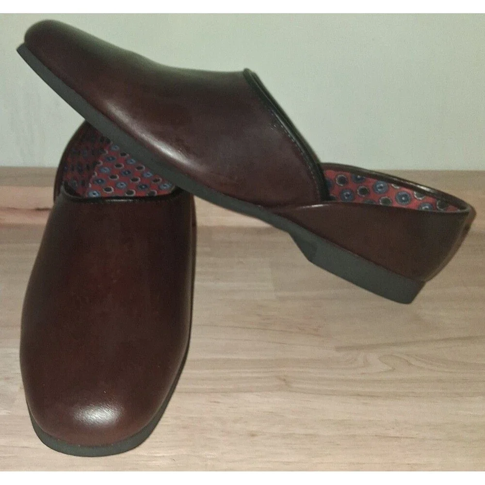 Vintage Gold Bond leather boys/men's house slippers sz. 7D